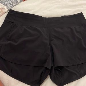 black lulu speed up shorts